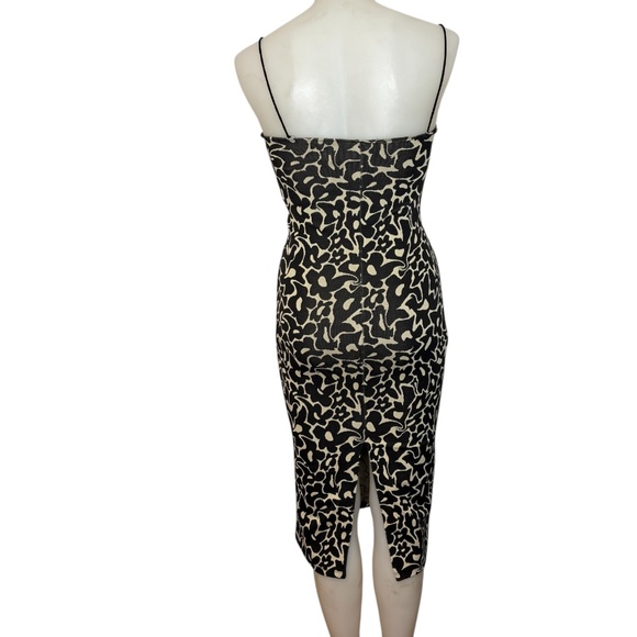 Black and Cream Patterned Slip Dress - Picture 2 of 9
